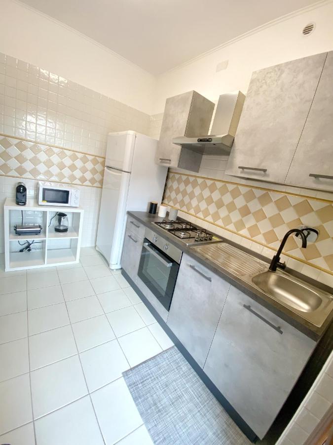 Sun Nest Apartment - Terrace & Garage Ф'юмічіно Екстер'єр фото